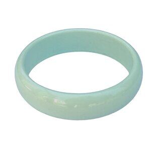 Vintage Pastel Green Lucite Bangle Bracelet Minimalist Color Pop Seafoam Mint